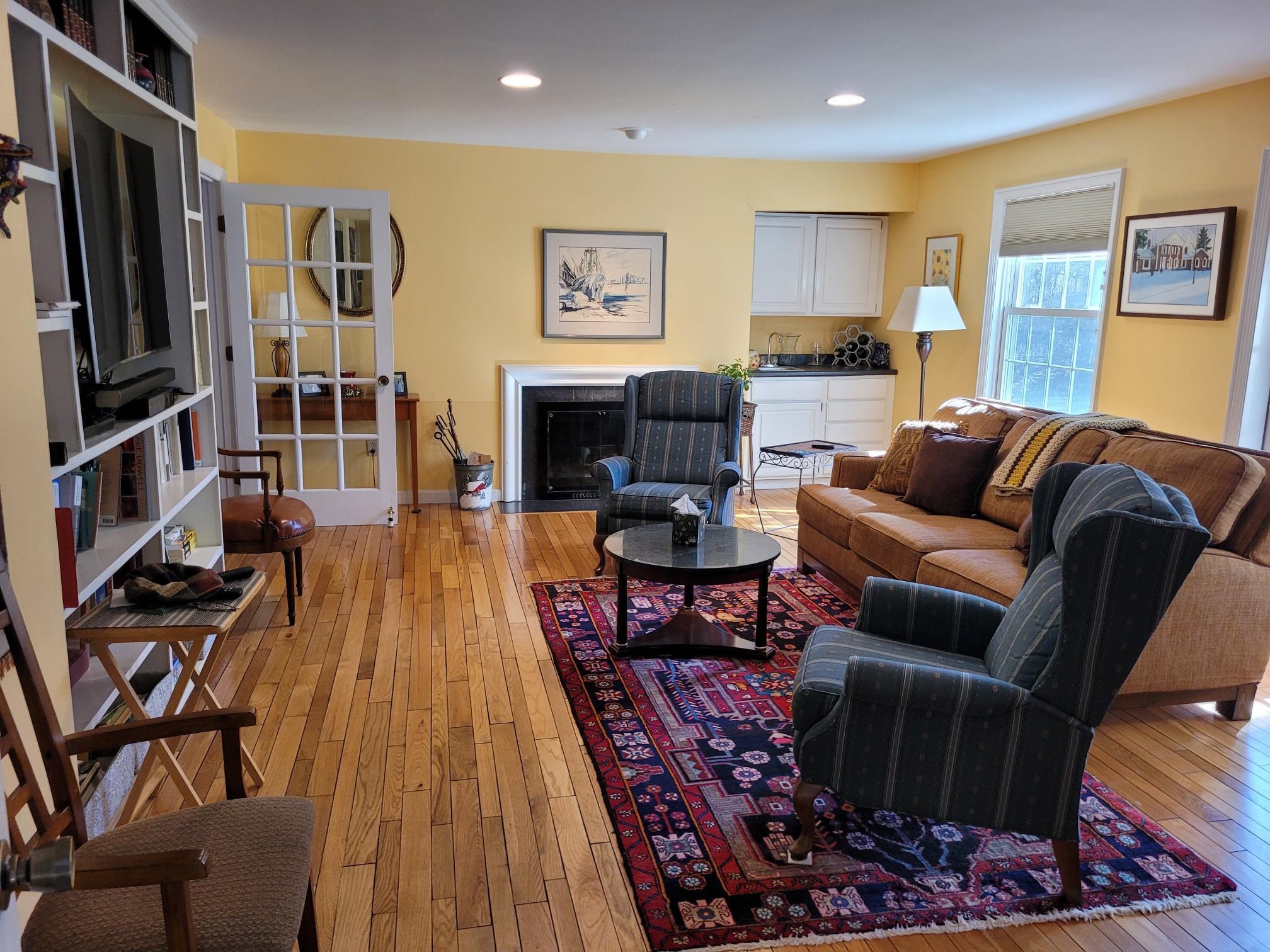 South Burlington, Vermont 05403, United States, 5 Bedrooms Bedrooms, ,4 BathroomsBathrooms,Residential,Active,96669