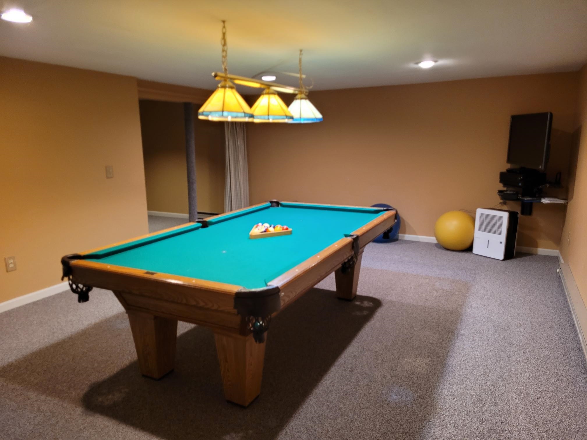 South Burlington, Vermont 05403, United States, 5 Bedrooms Bedrooms, ,4 BathroomsBathrooms,Residential,Active,96669