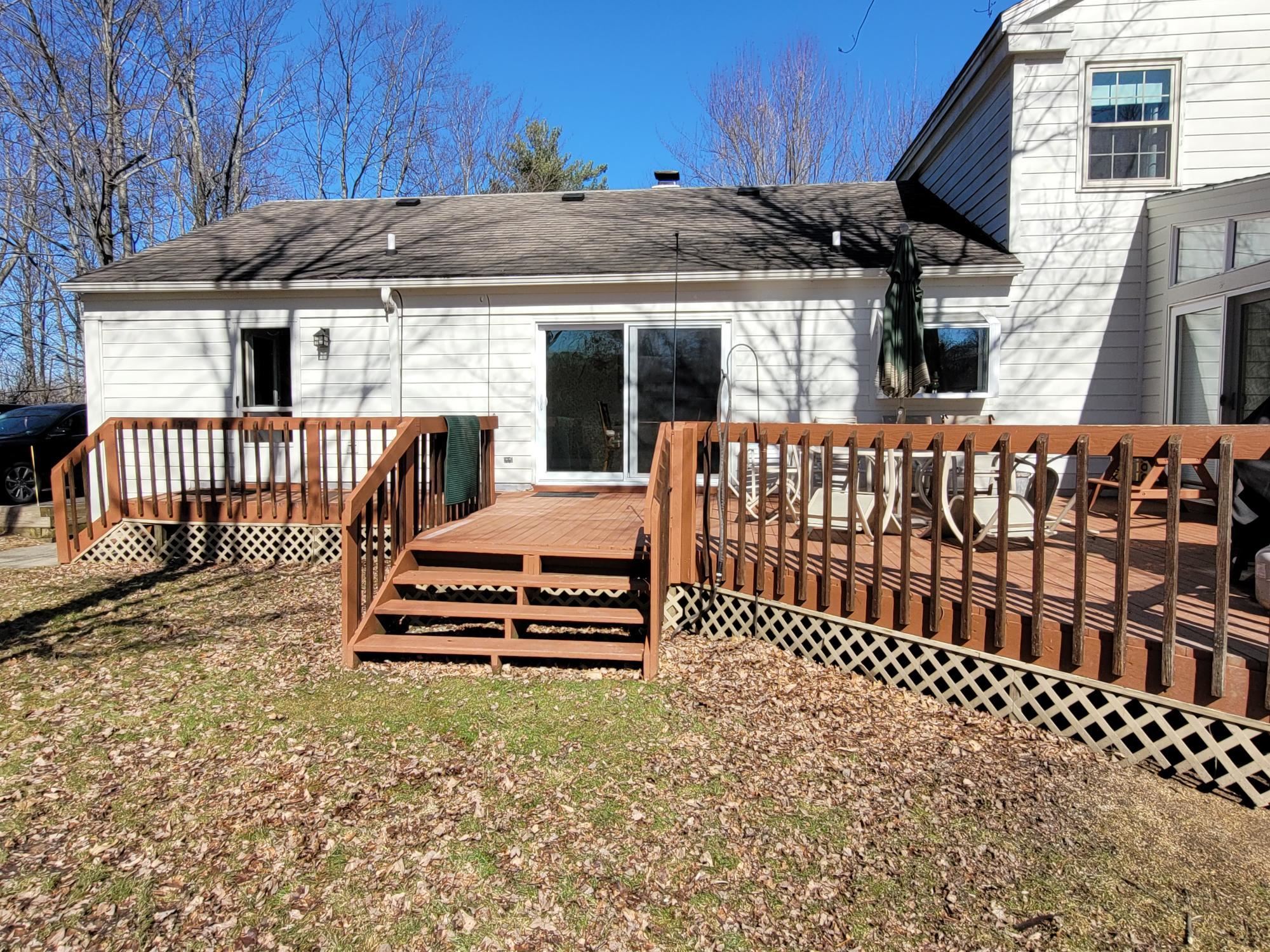 South Burlington, Vermont 05403, United States, 5 Bedrooms Bedrooms, ,4 BathroomsBathrooms,Residential,Active,96669