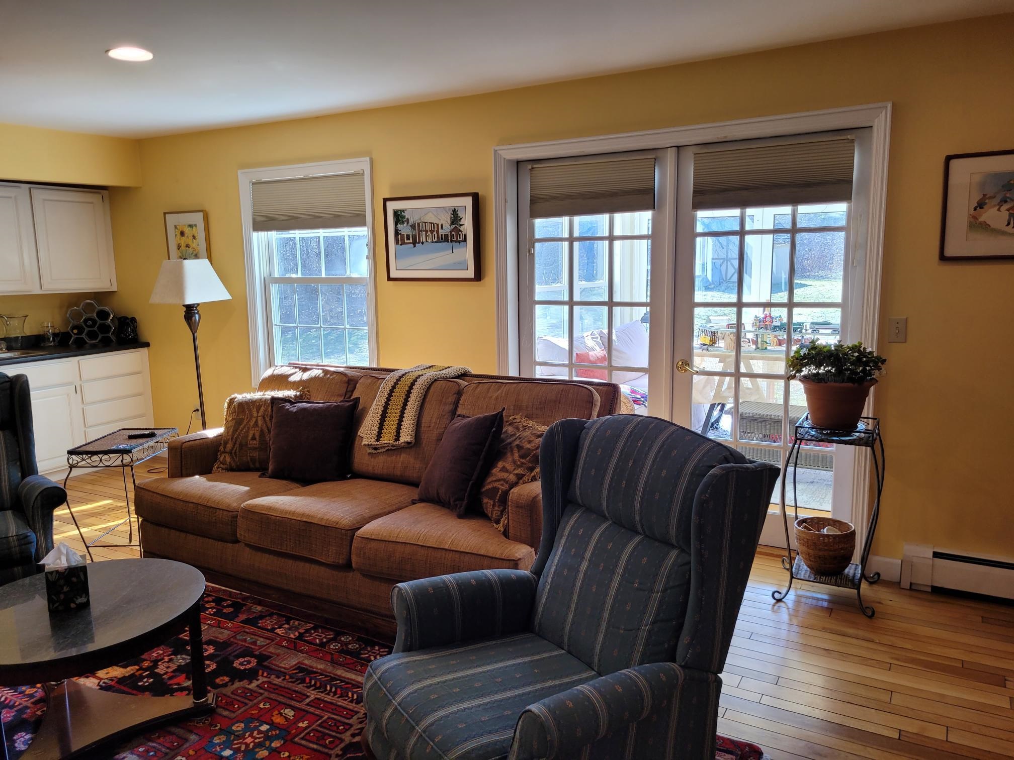 South Burlington, Vermont 05403, United States, 5 Bedrooms Bedrooms, ,4 BathroomsBathrooms,Residential,Active,96669