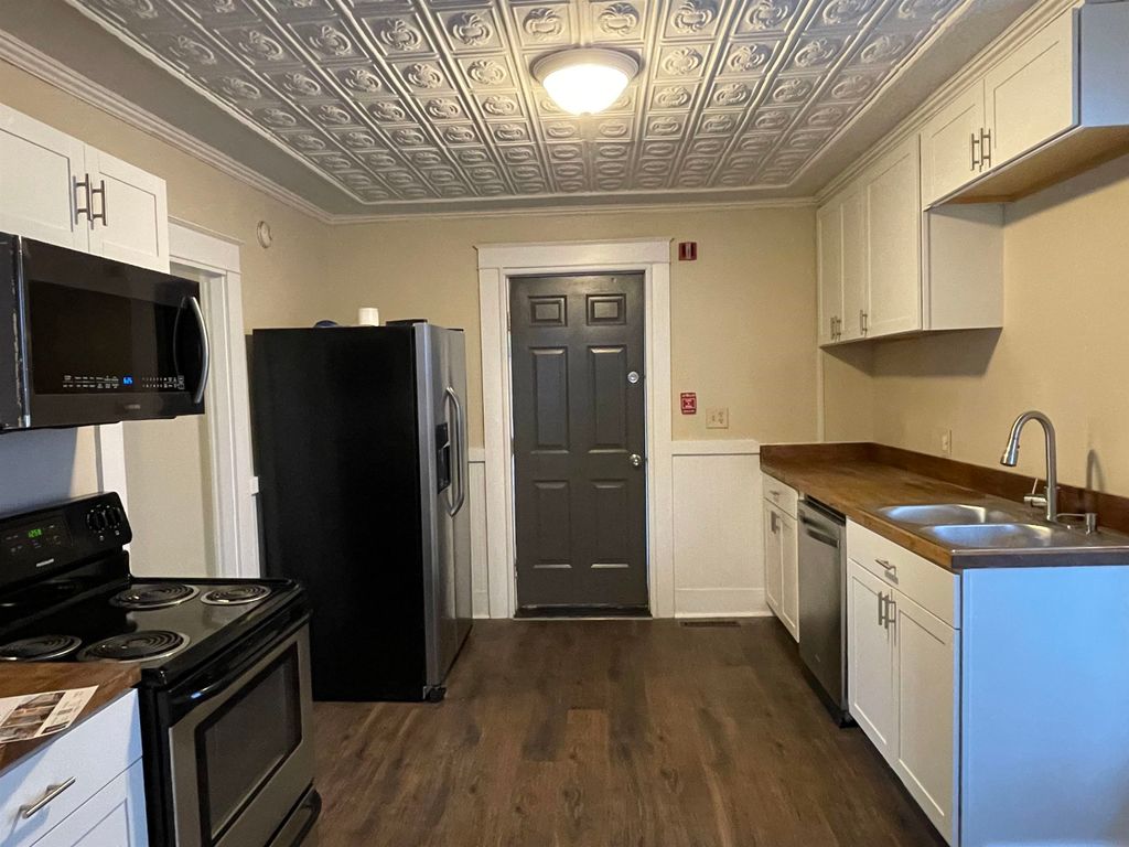 Photo of 7 Riverside Court, Laconia, NH 03246 (MLS # 5070795)