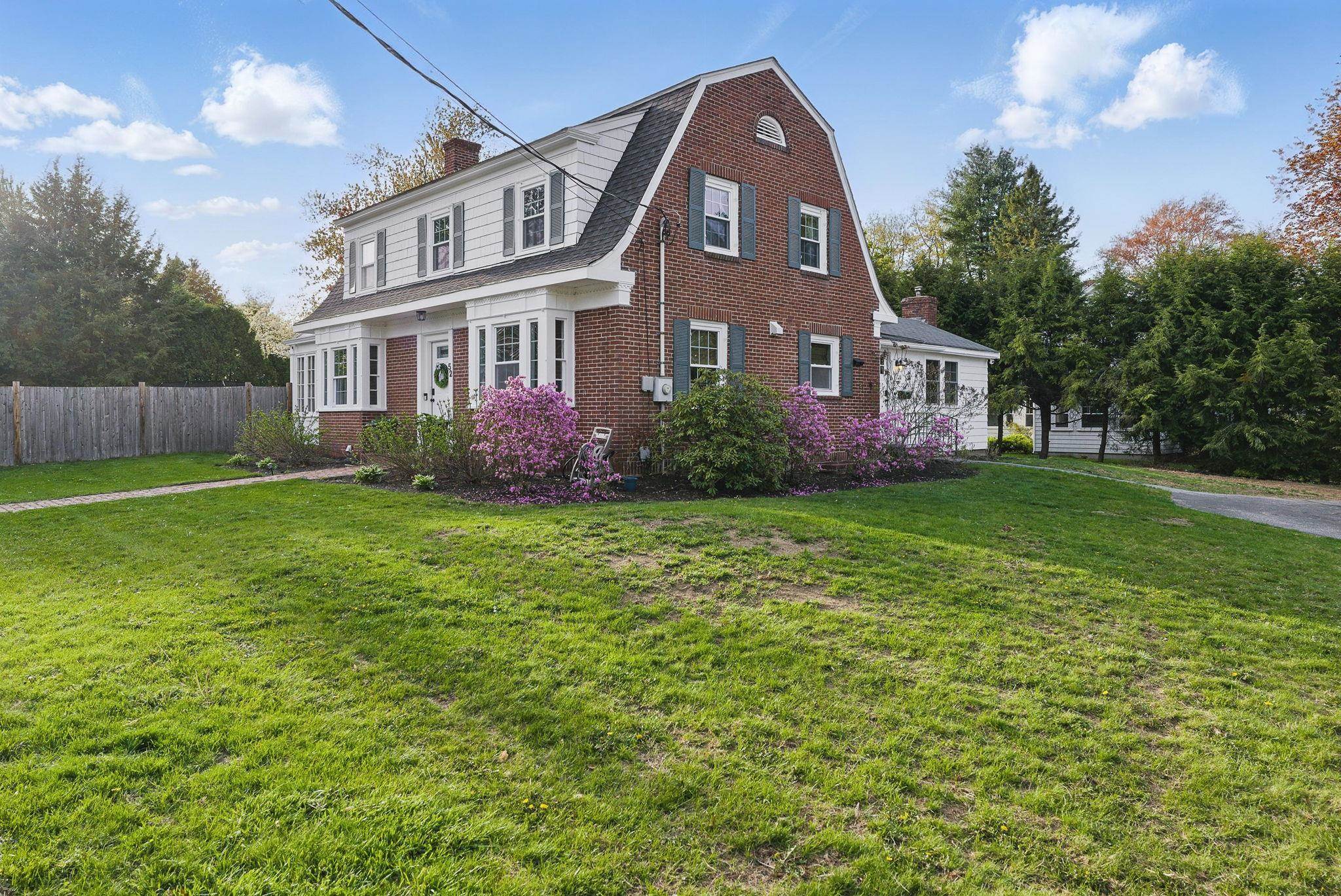 52 Courtland Street