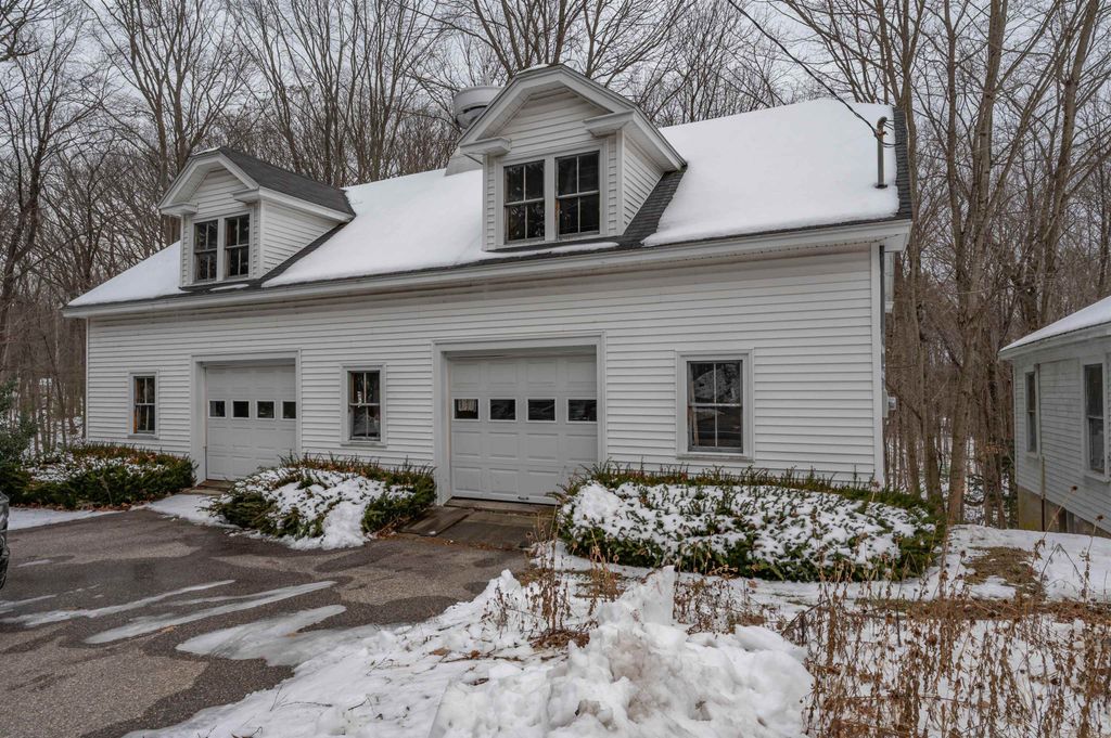 Photo of 226 Amesbury Road, Kensington, NH 03833 (MLS # 5071824)