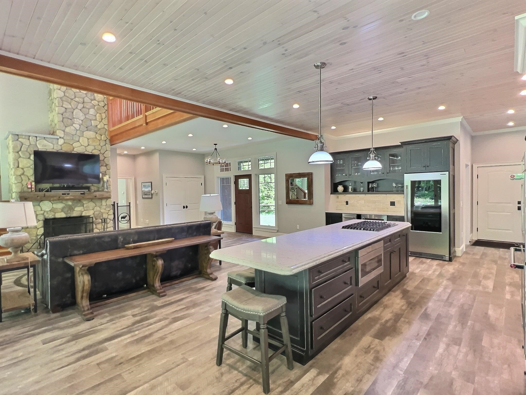 21 Fox Hollow Road