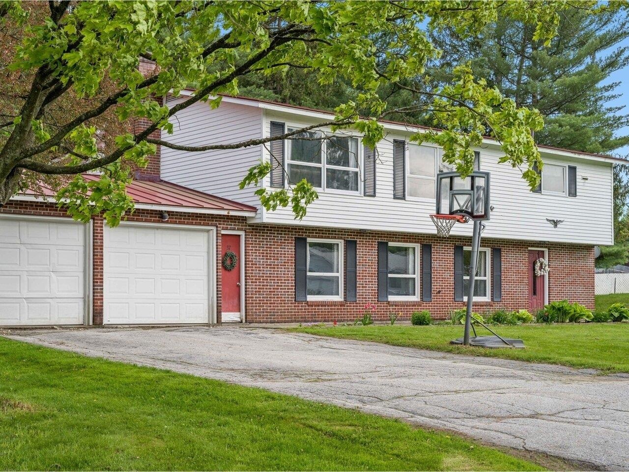 37 Dickinson Drive