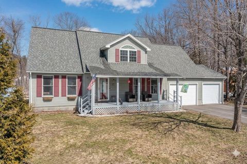39 Captain Lovewell Lane Ossipee NH 03814