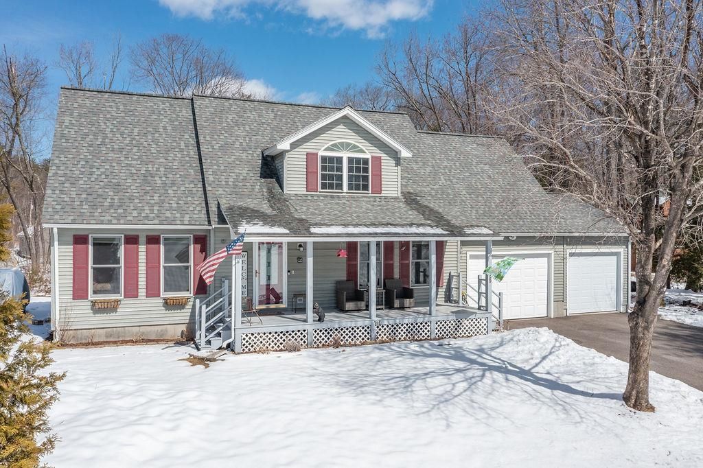 Photo of 39 Captain Lovewell Lane, Ossipee, NH 03814 (MLS # 5082114)