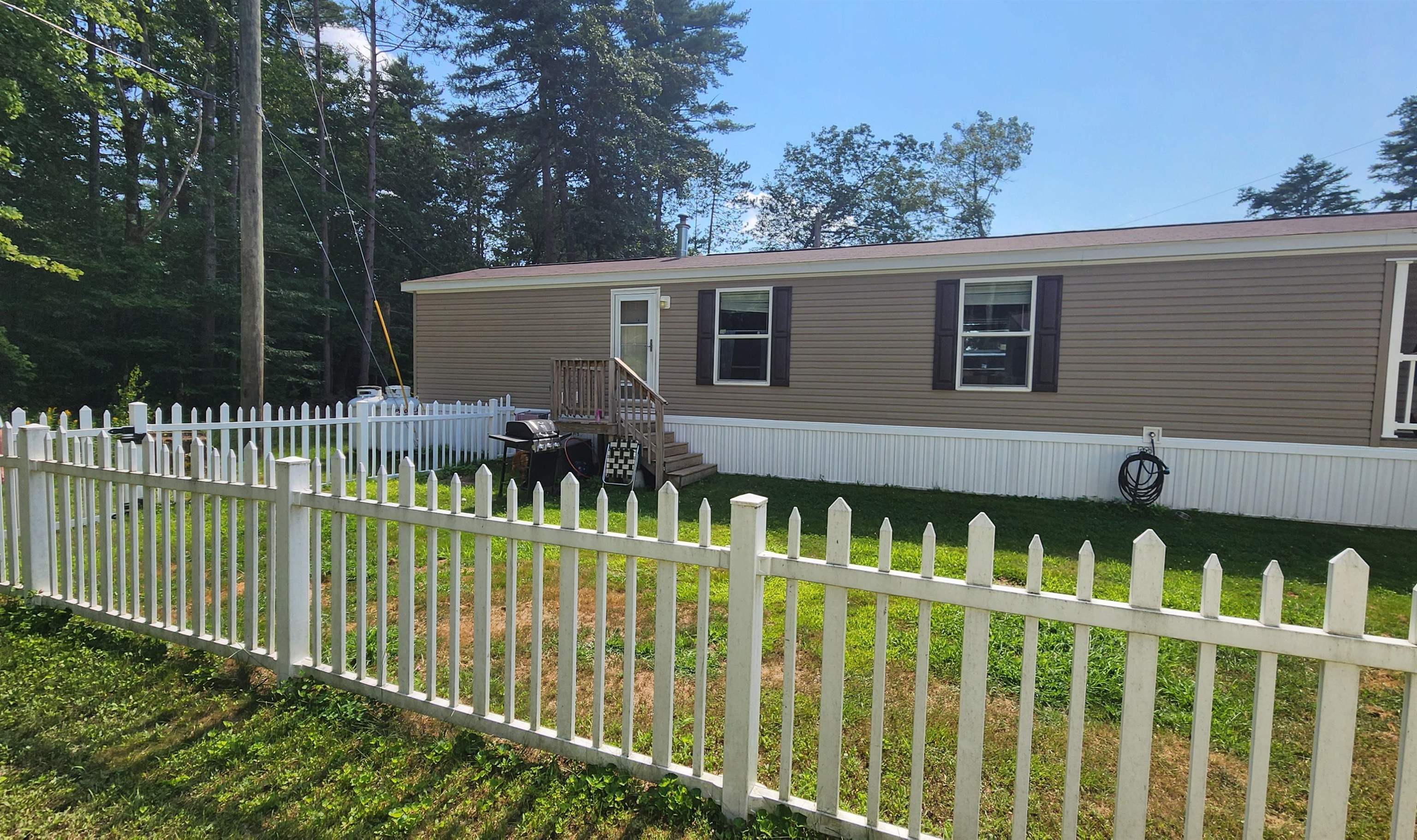 17 Pineland Park Road