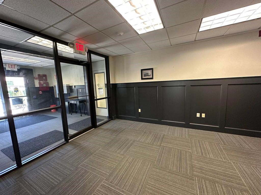 Photo of 34 West Street #1B, Keene, NH 03431 (MLS # 5071740)