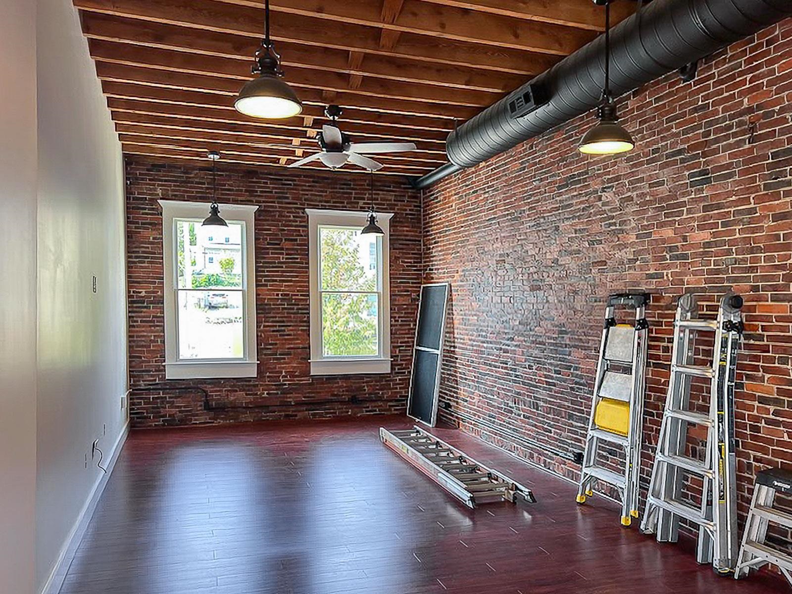 Somersworth, New Hampshire 03878, United States, 2 Bedrooms Bedrooms, ,1 BathroomBathrooms,Residential,Active,232007