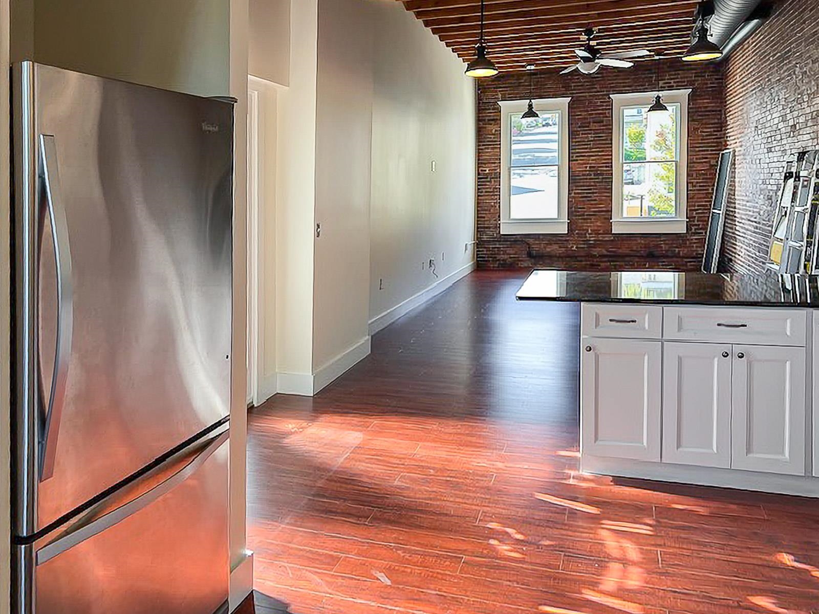 Somersworth, New Hampshire 03878, United States, 2 Bedrooms Bedrooms, ,1 BathroomBathrooms,Residential,Active,232007