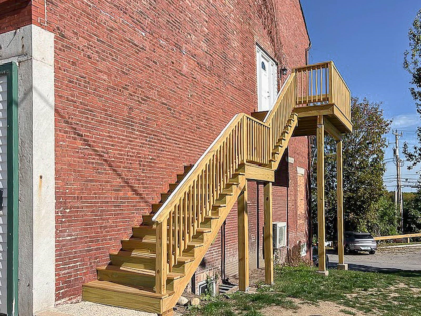 Somersworth, New Hampshire 03878, United States, 2 Bedrooms Bedrooms, ,1 BathroomBathrooms,Residential,Active,232007