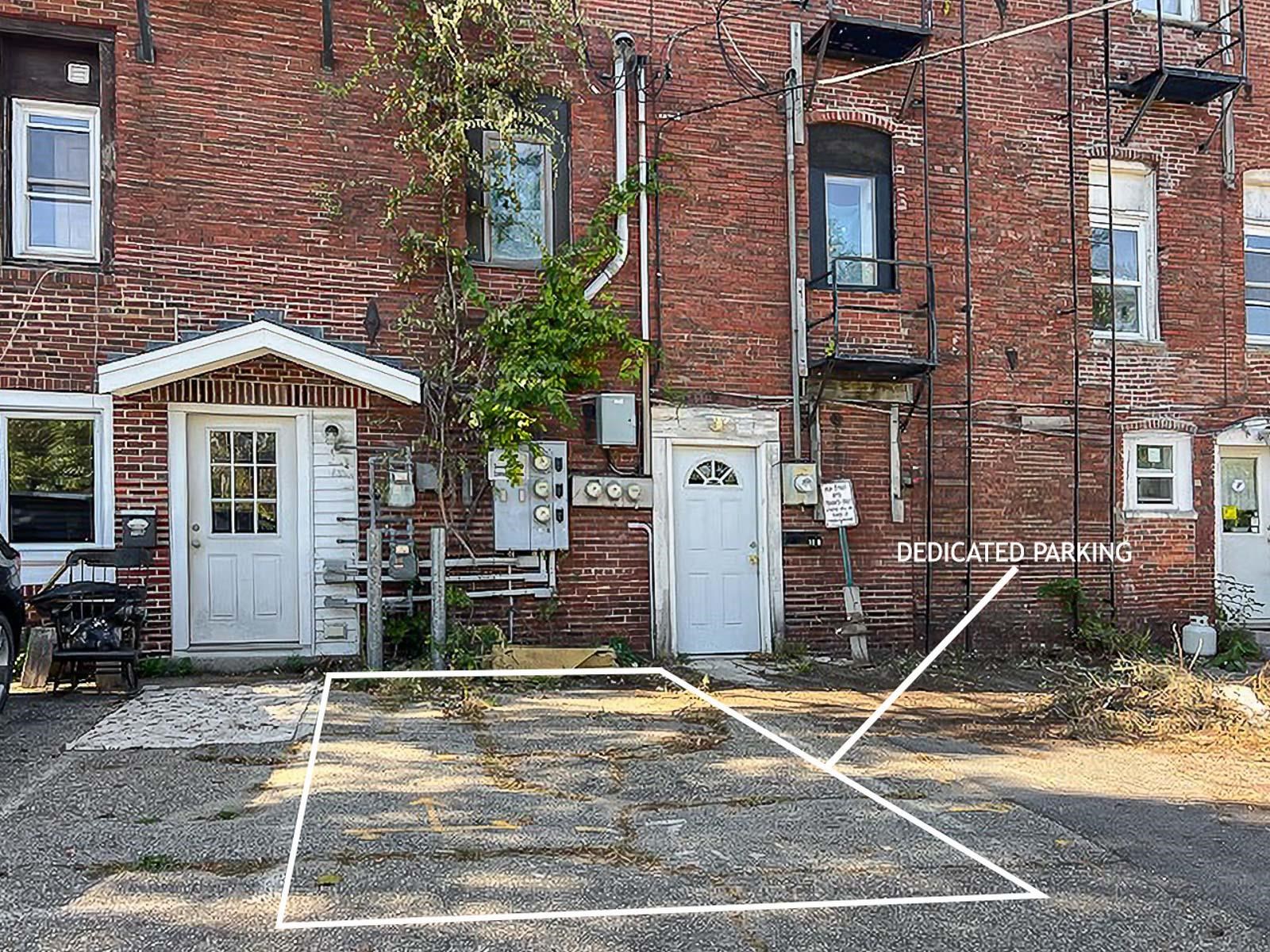 Somersworth, New Hampshire 03878, United States, 2 Bedrooms Bedrooms, ,1 BathroomBathrooms,Residential,Active,232007