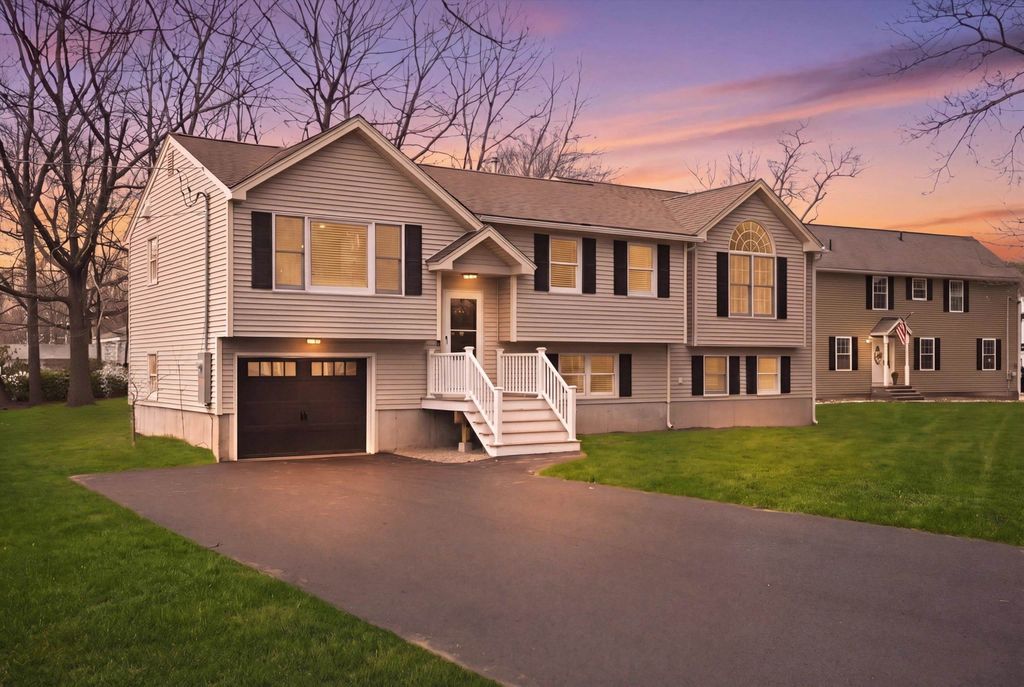 Photo of 34 Shore Drive, Salem, NH 03079 (MLS # 5083658)