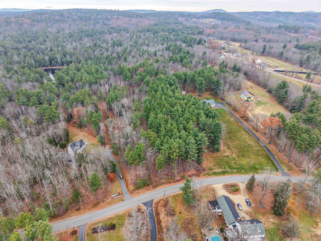 Photo of 7 Dow Road #7, Mont Vernon, NH 03057 (MLS # 5070719)