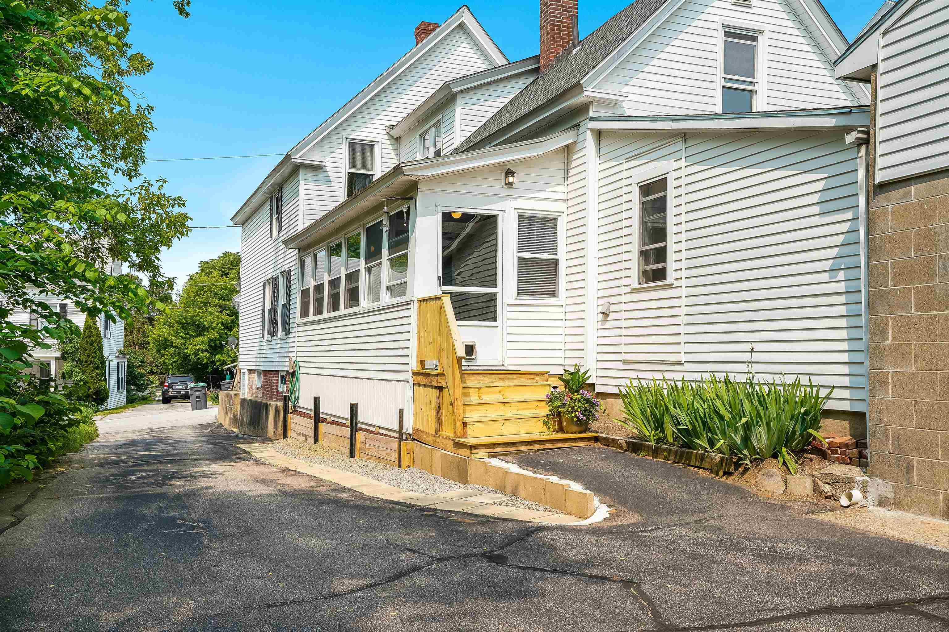 22 Kimball Street