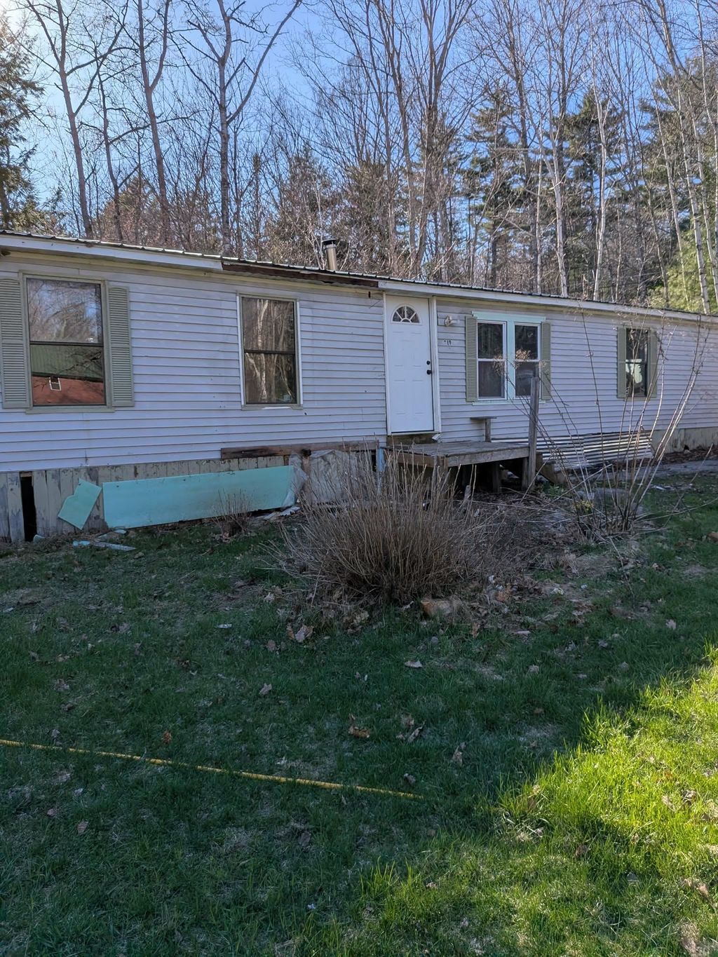 Photo of 19 Easy Avenue, Albany, NH 03818 (MLS # 5085464)