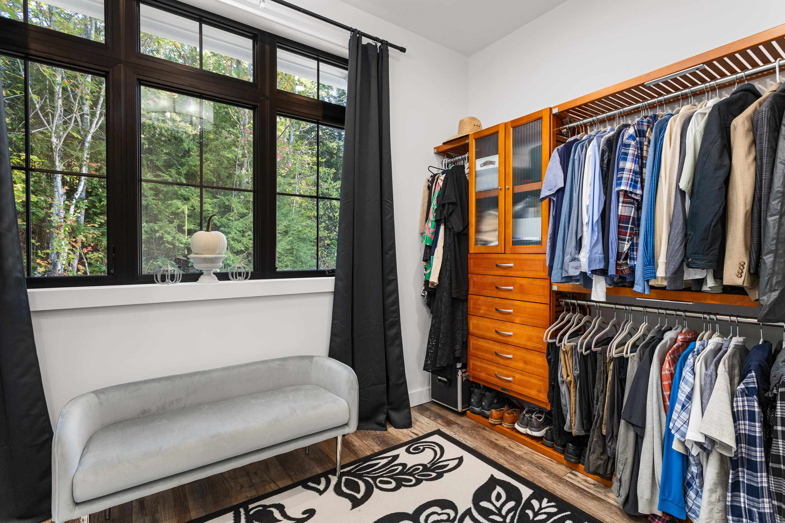 Albany, New Hampshire 03818, United States, 3 Bedrooms Bedrooms, ,3 BathroomsBathrooms,Residential,Active,226704