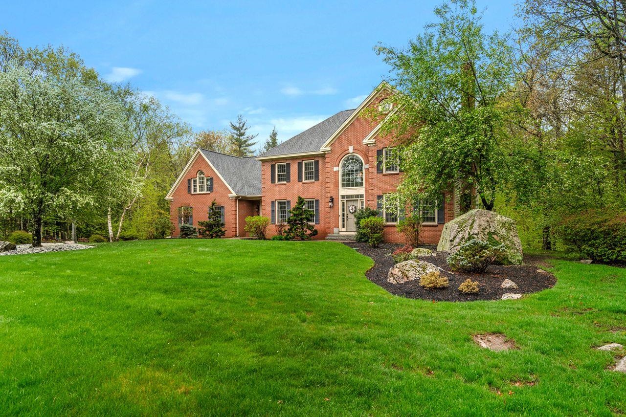 12 McIntosh Lane