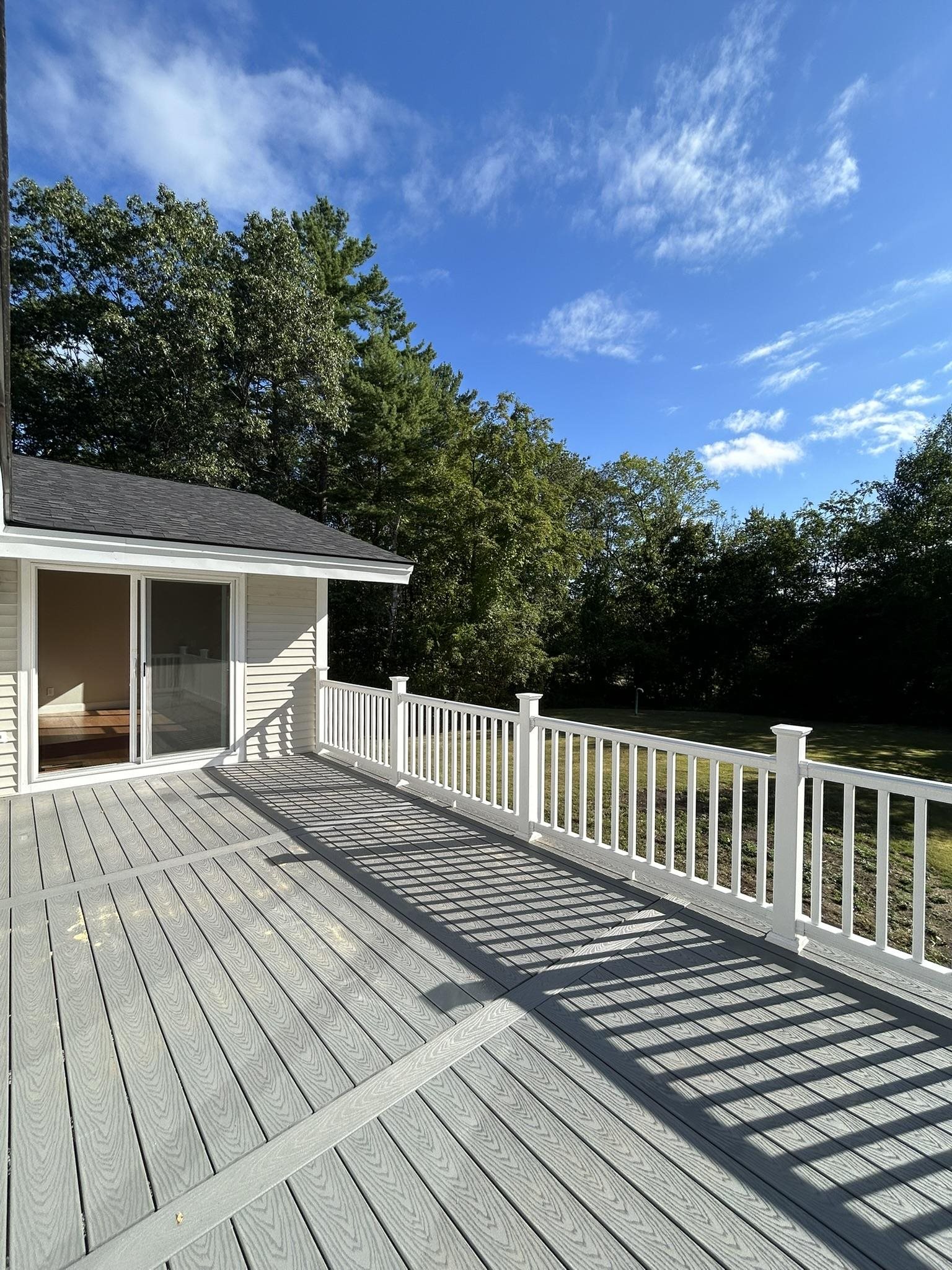 Atkinson, New Hampshire 03811, United States, 3 Bedrooms Bedrooms, ,3 BathroomsBathrooms,Residential,Active,195295