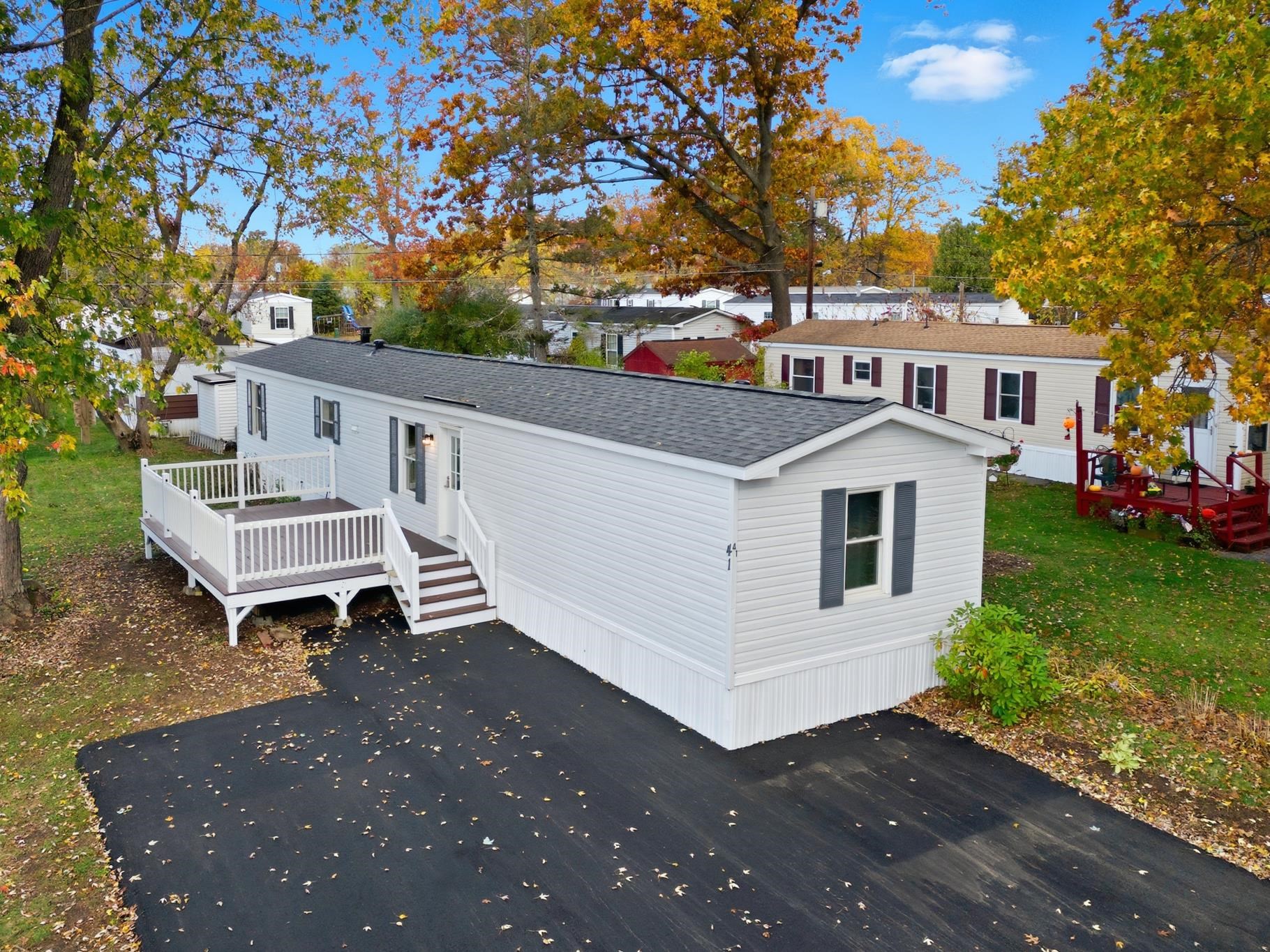 41 Longmeadow Drive