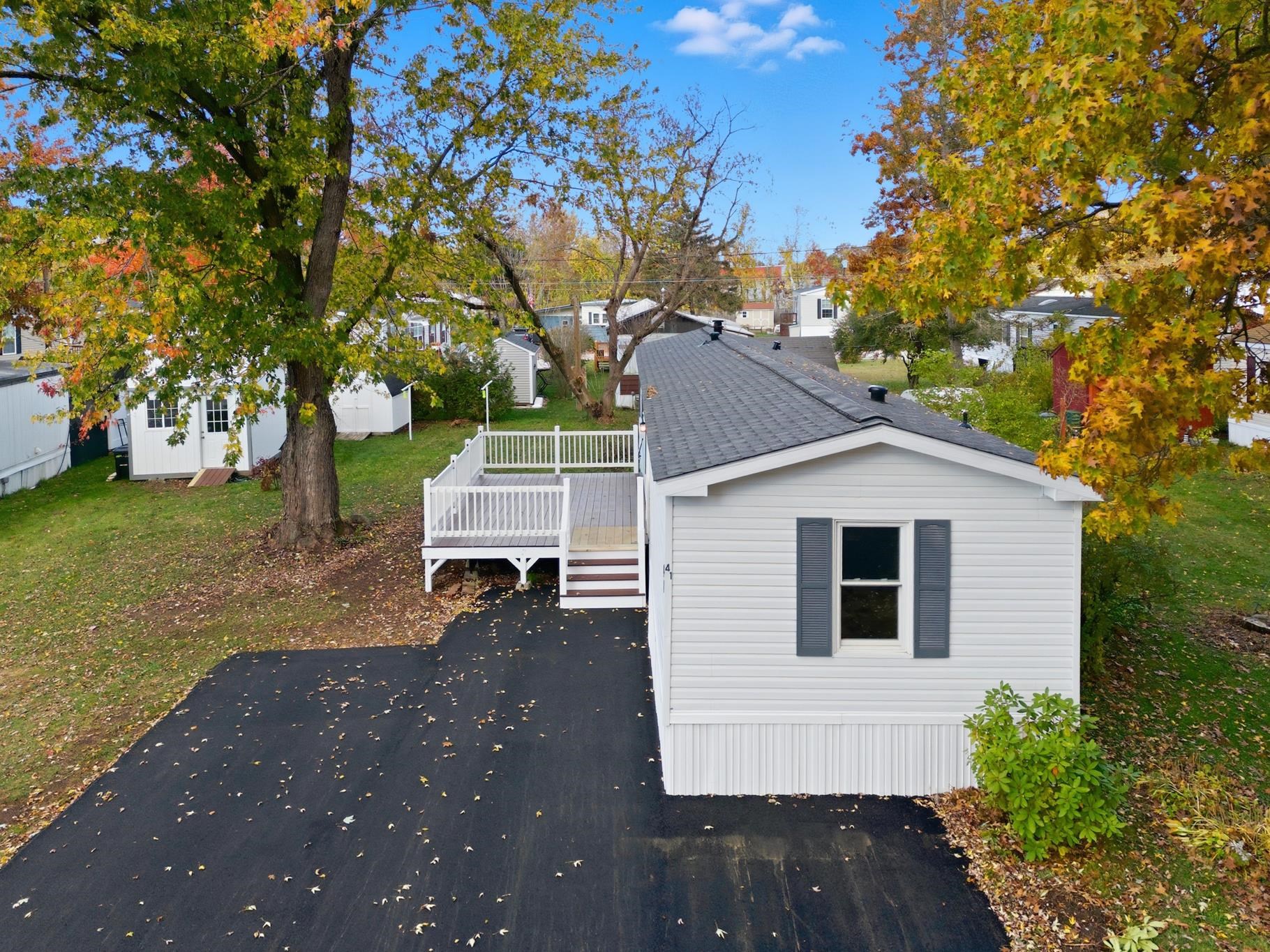 41 Longmeadow Drive