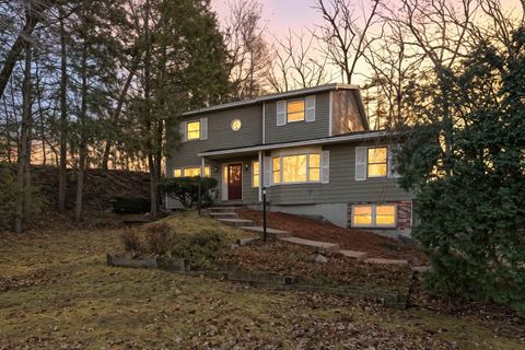 7 Fairhaven Road Nashua NH 03060