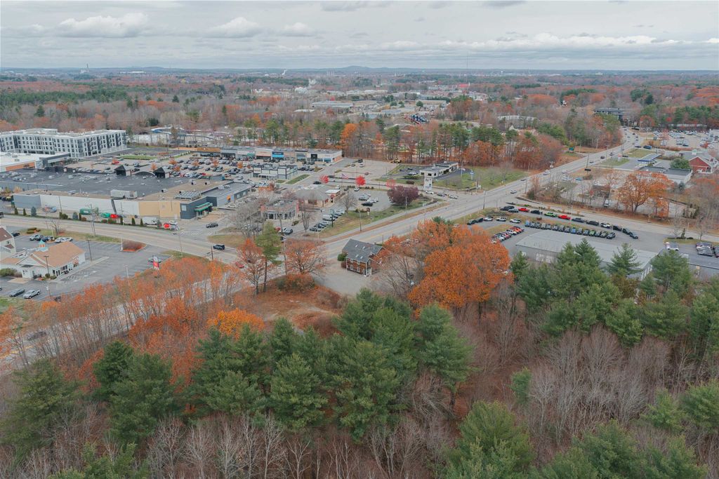 Photo of 2425 Lafayette Road, Portsmouth, NH 03801 (MLS # 5069995)