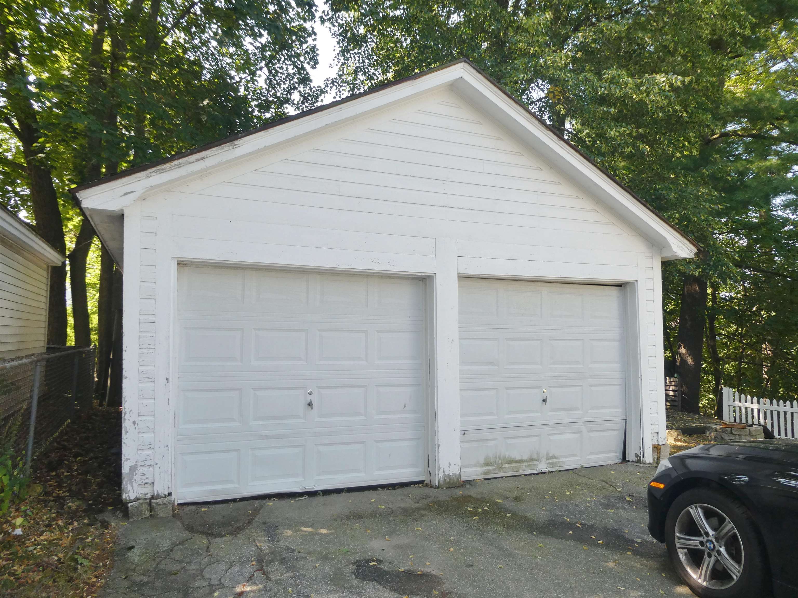 461 LOWELL Street