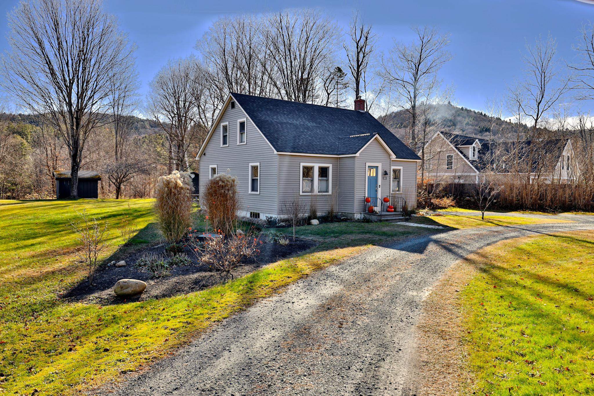 1613 West Woodstock Road