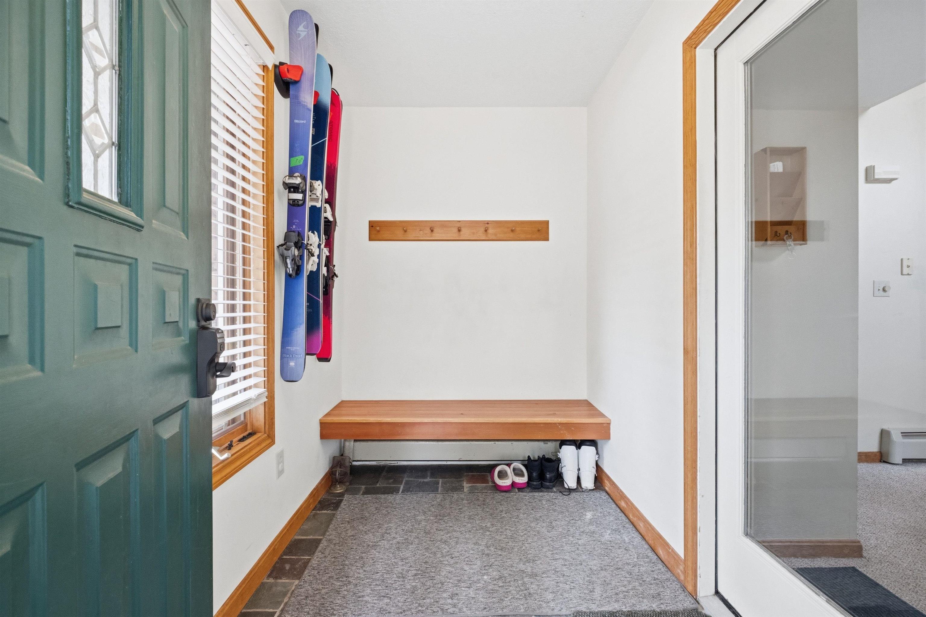 10 Mountain Brook Circle 1