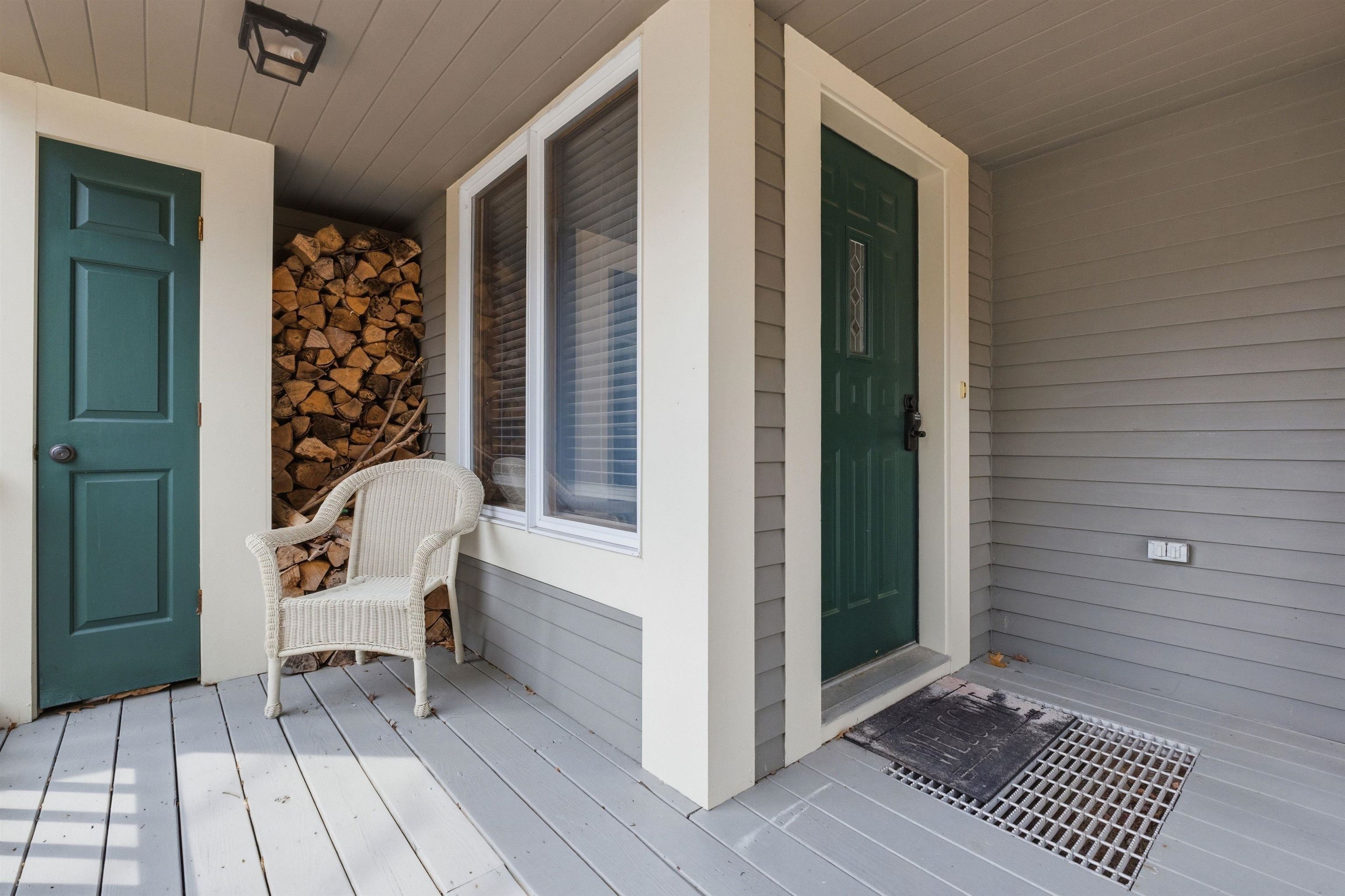 10 Mountain Brook Circle 1