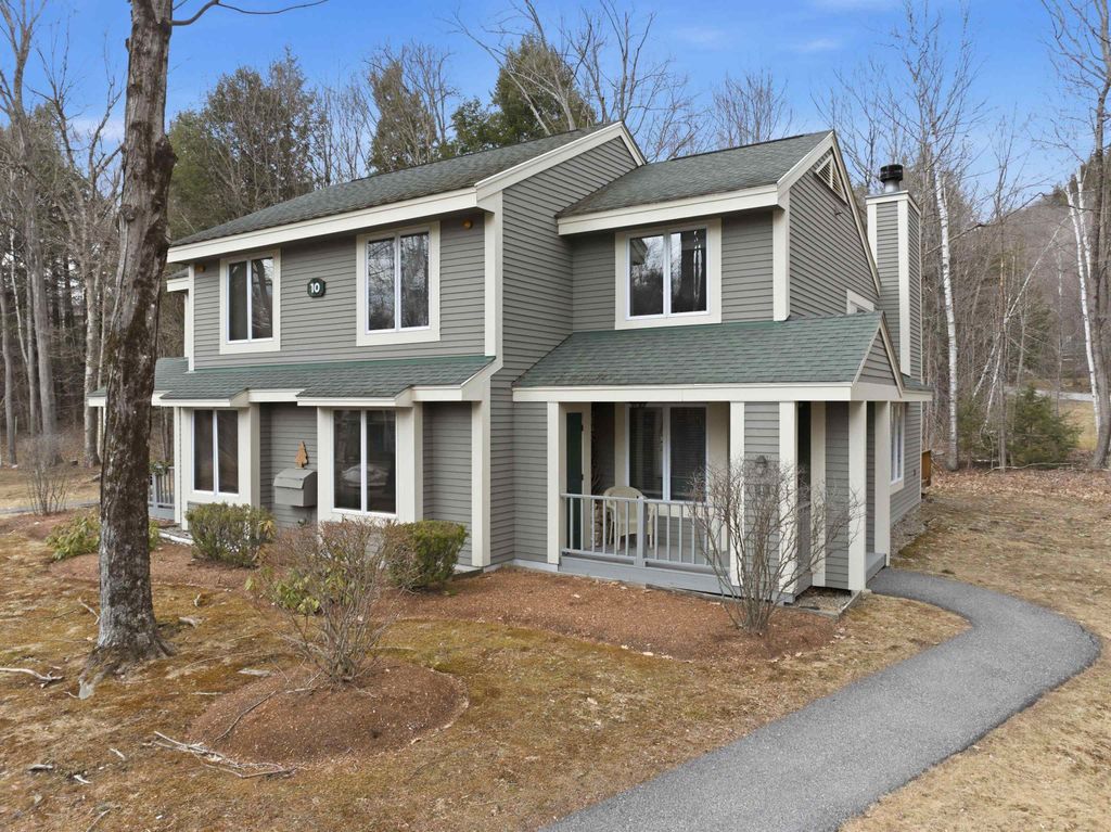 Photo of 10 Mountain Brook Circle #1, Lincoln, NH 03251 (MLS # 5083624)