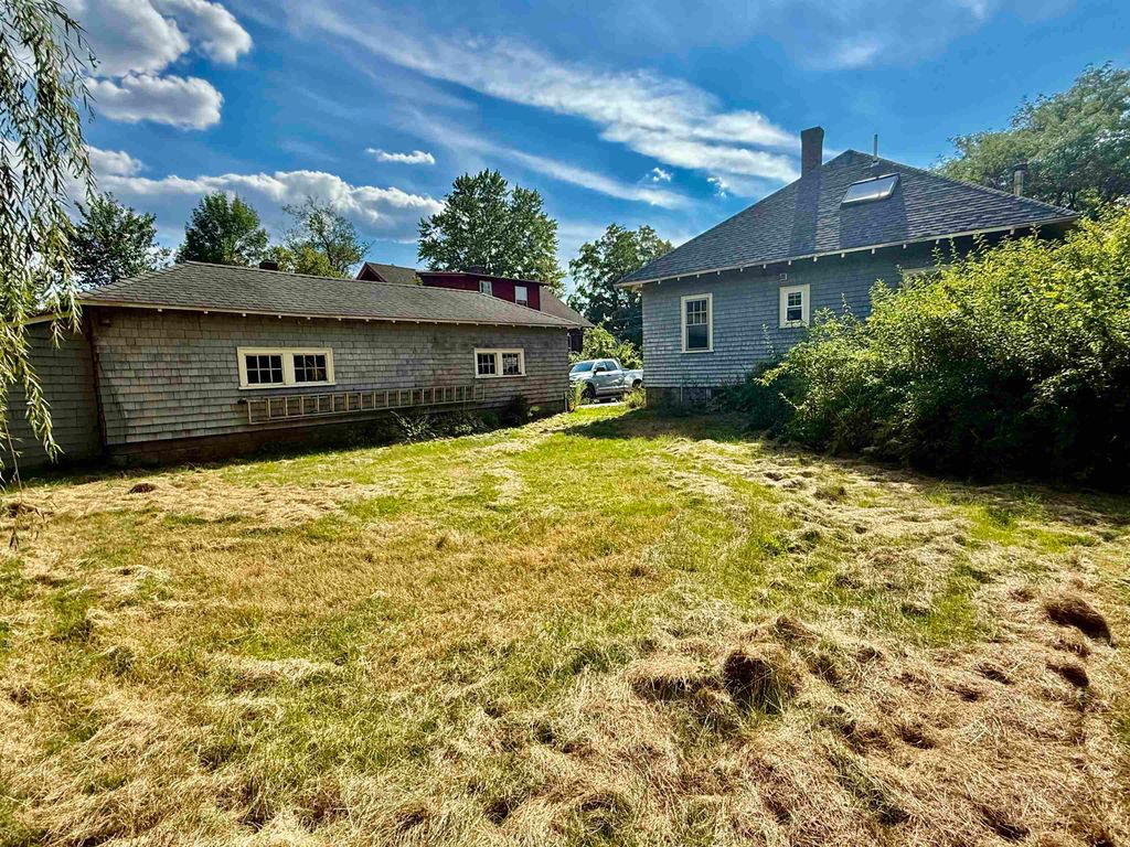 Photo of 28 Valley Street, Keene, NH 03431 (MLS # 5064399)