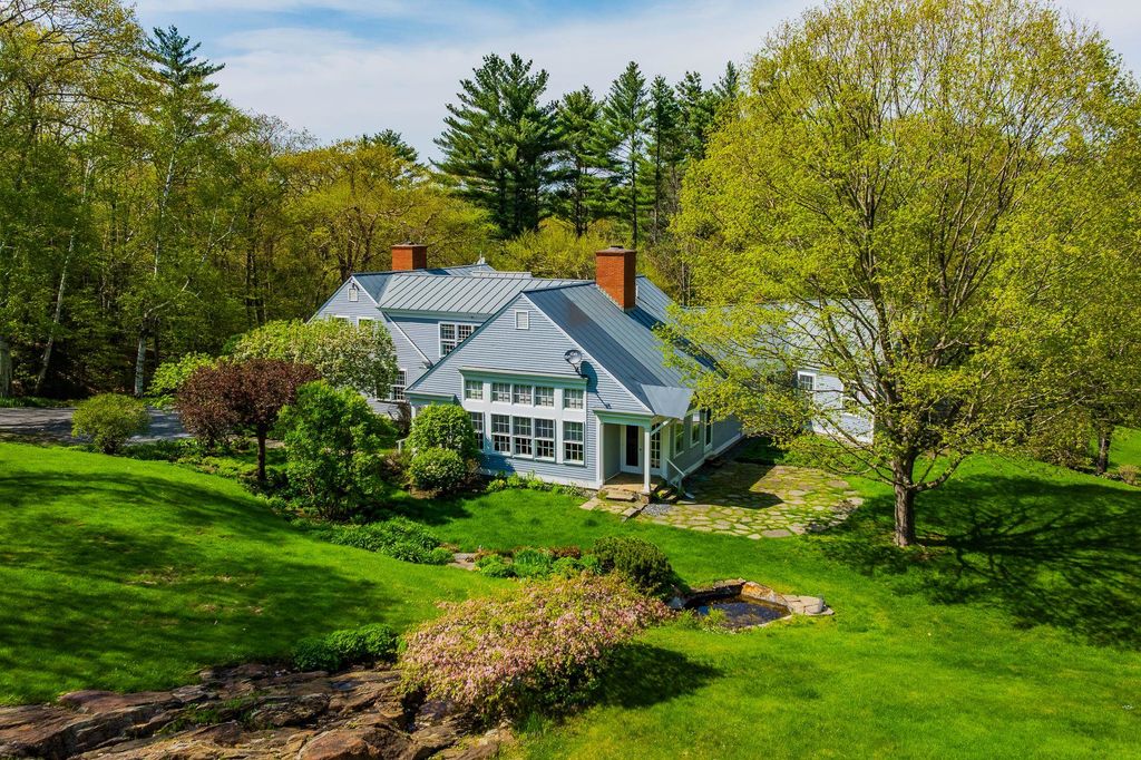 Photo of 19 Cutting Hill Lane, Lyme, NH 03768 (MLS # 5041132)