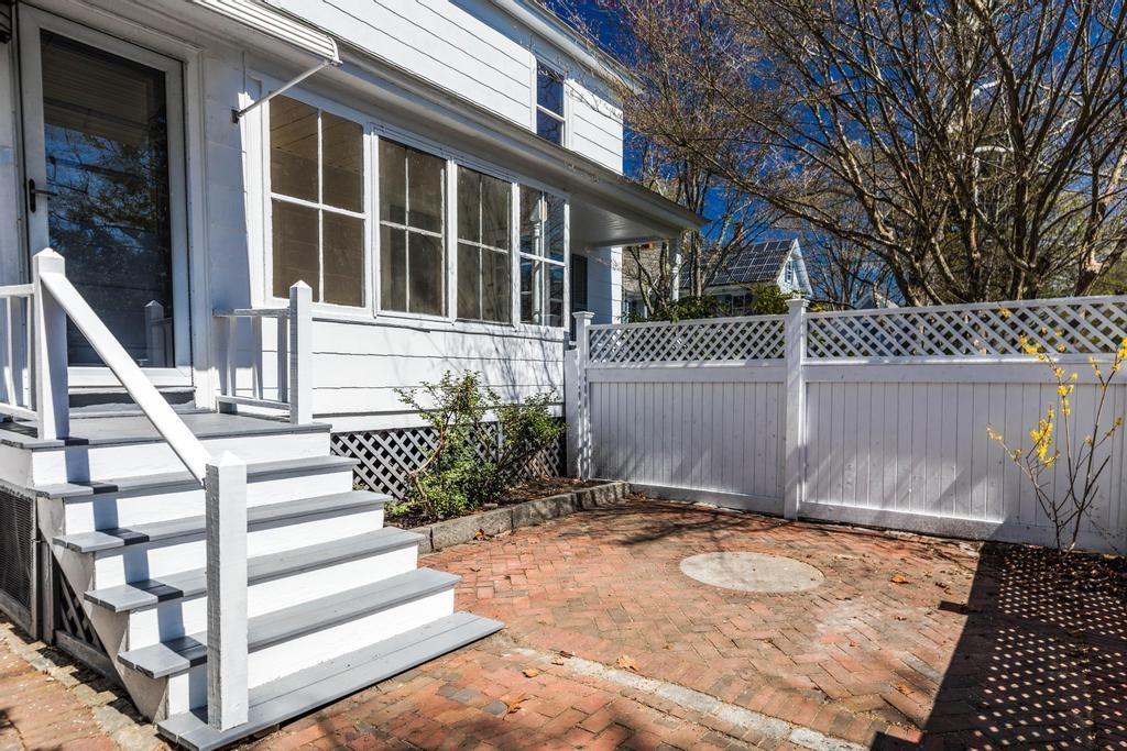 23 Gill Street