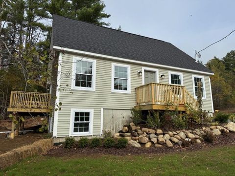 Photo of 9 Dove Lane, Canaan, NH 03741 (MLS # 5065741)