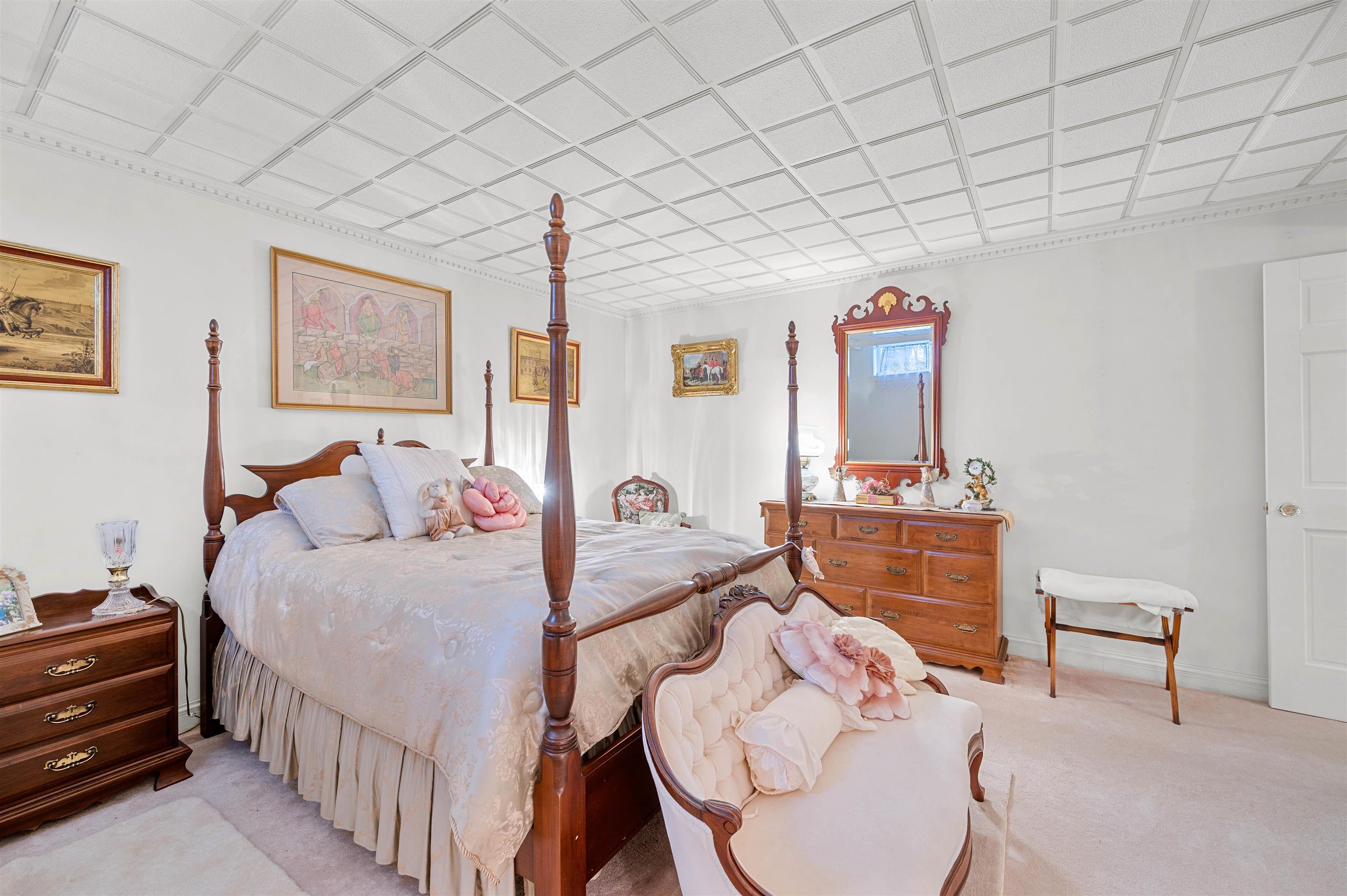 Lowell, Vermont 05847, United States, 3 Bedrooms Bedrooms, ,3 BathroomsBathrooms,Residential,Active,248113