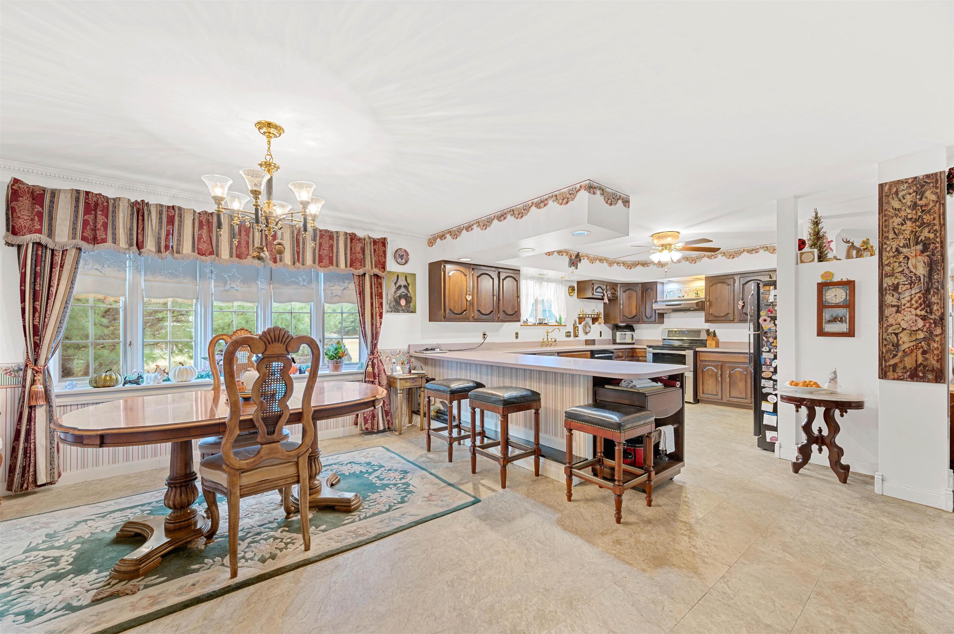 Lowell, Vermont 05847, United States, 3 Bedrooms Bedrooms, ,3 BathroomsBathrooms,Residential,Active,248113