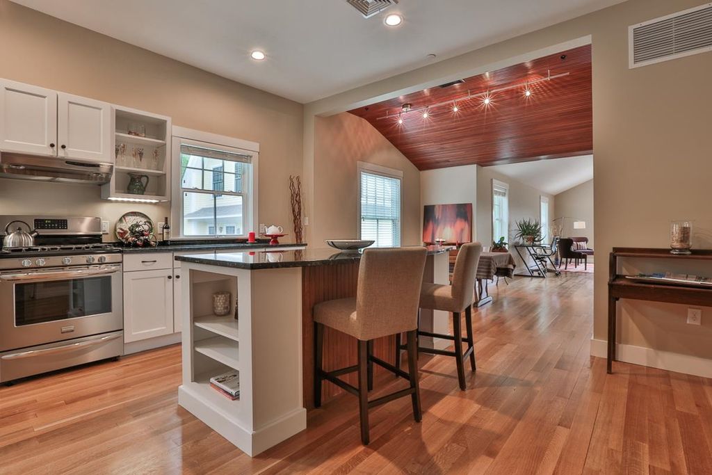 Photo of 26 N Main Street #3, Mont Vernon, NH 03057 (MLS # 5076566)