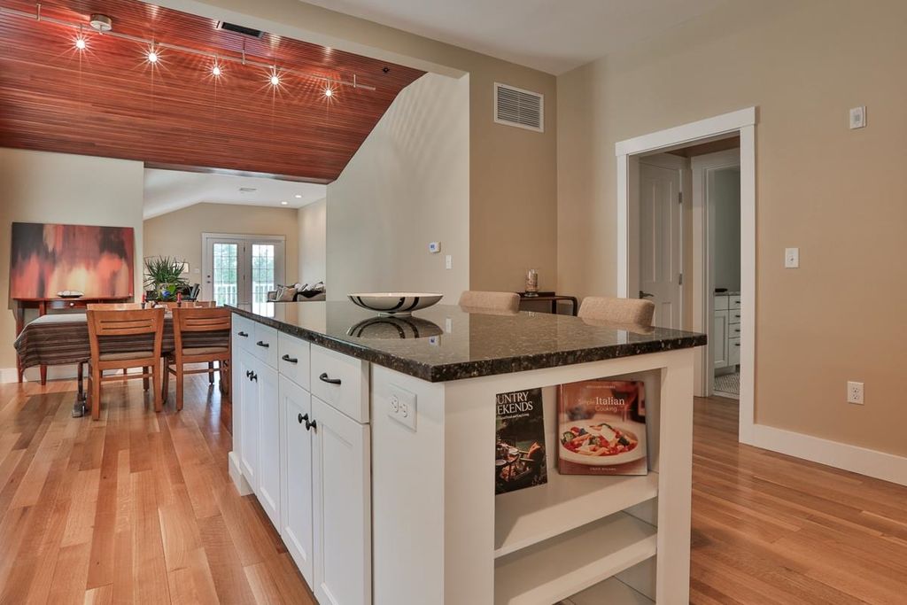 Photo of 26 N Main Street #3, Mont Vernon, NH 03057 (MLS # 5076566)