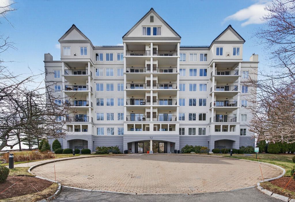 Photo of 12 Mountain Laurels Drive #204, Nashua, NH 03062 (MLS # 5081378)