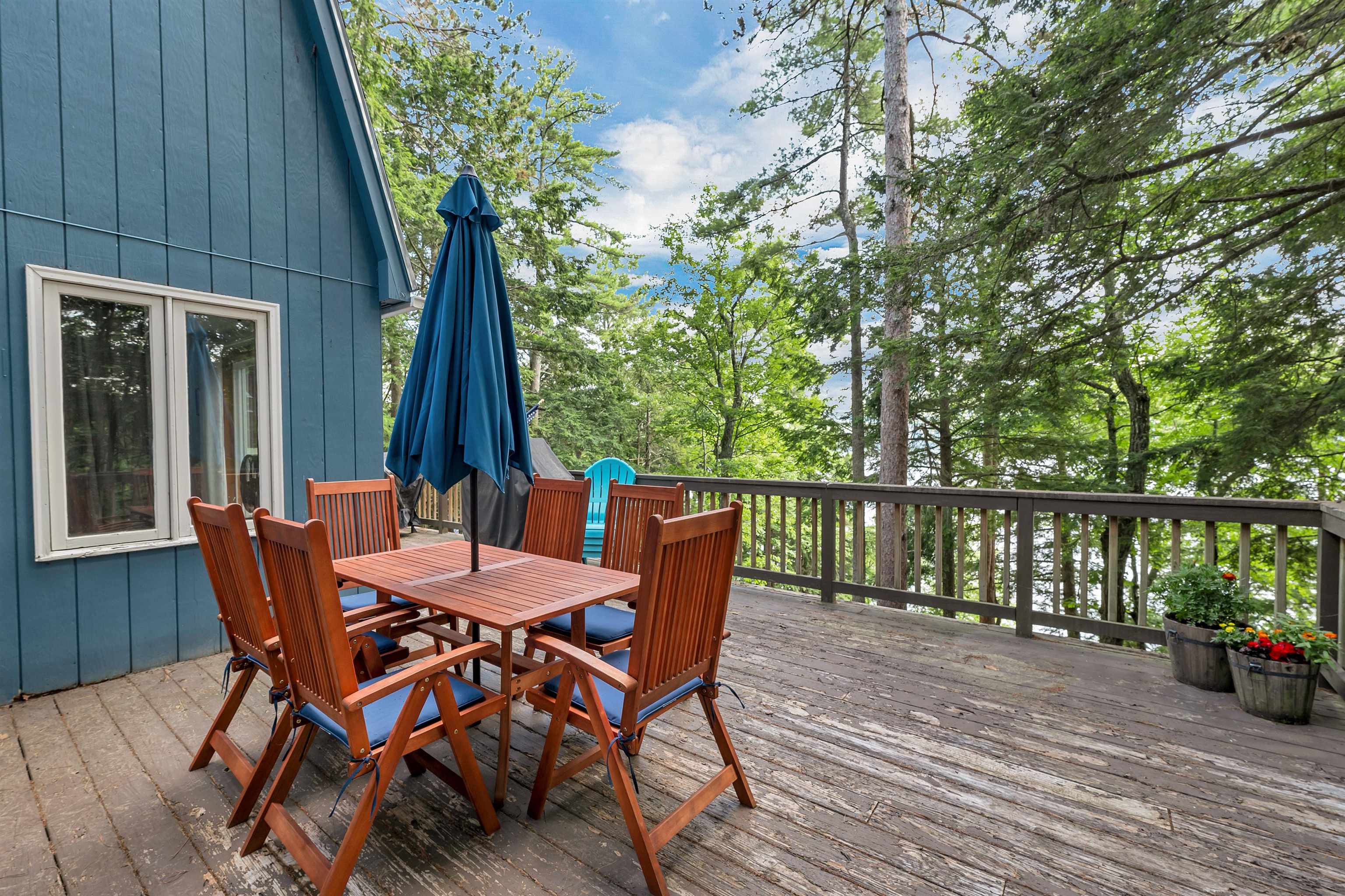 18 Brightwaters Drive