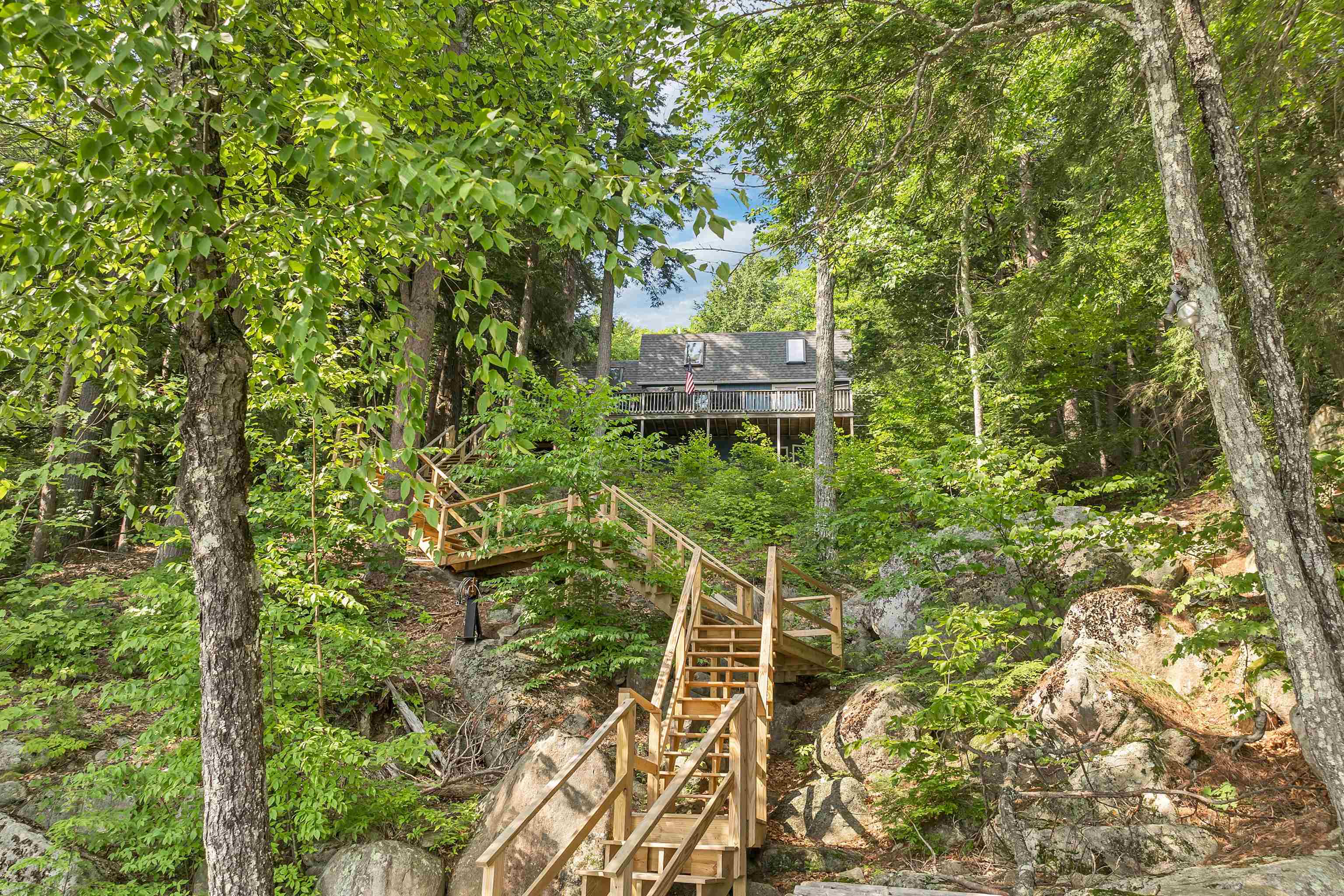 18 Brightwaters Drive