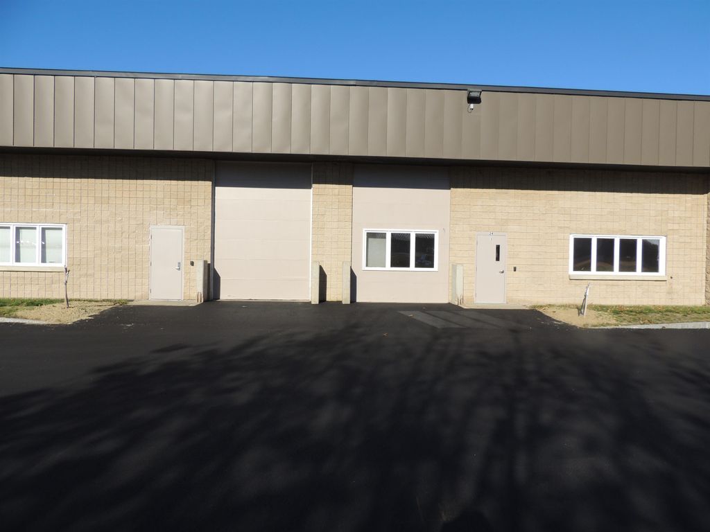 Photo of 24 Lexington Drive #4, Laconia, NH 03246 (MLS # 5072034)