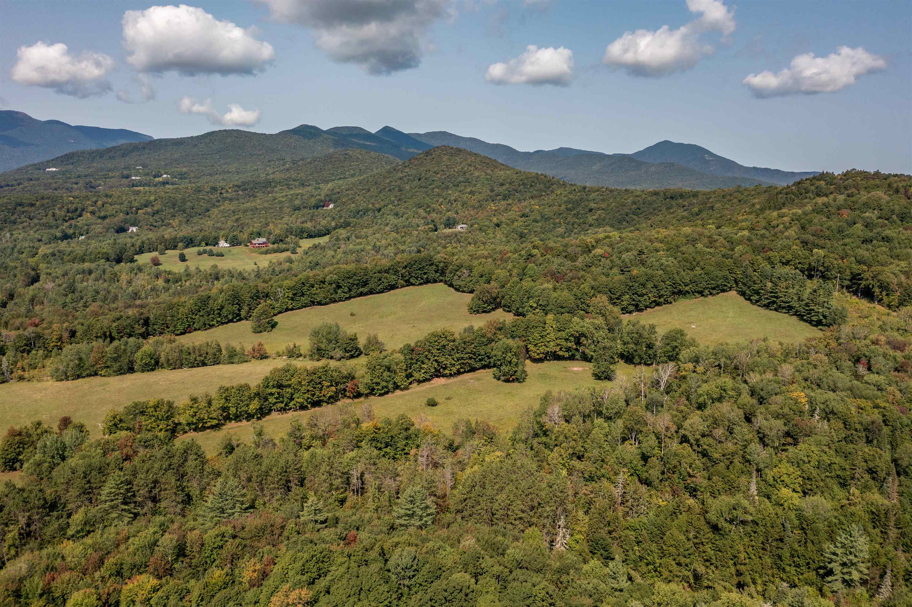 2762 Weeks Hill Road