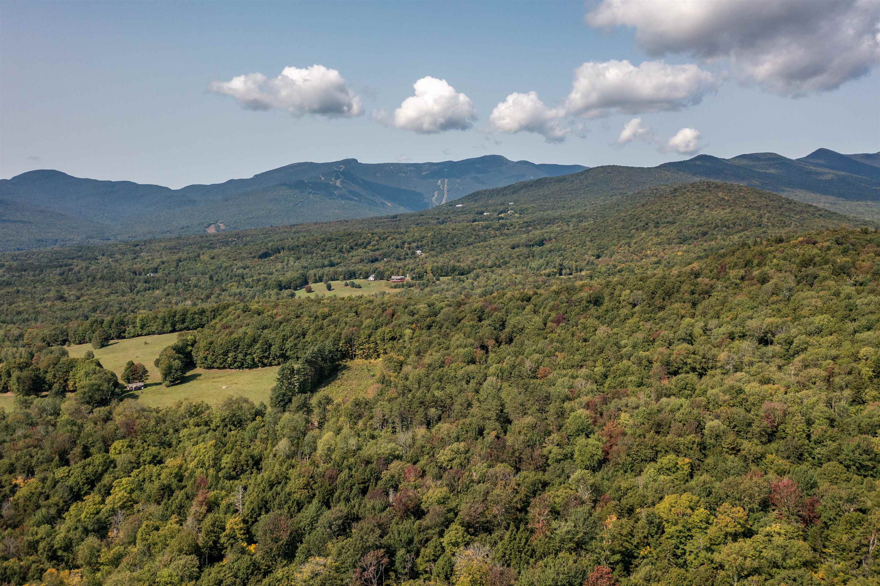 2762 Weeks Hill Road