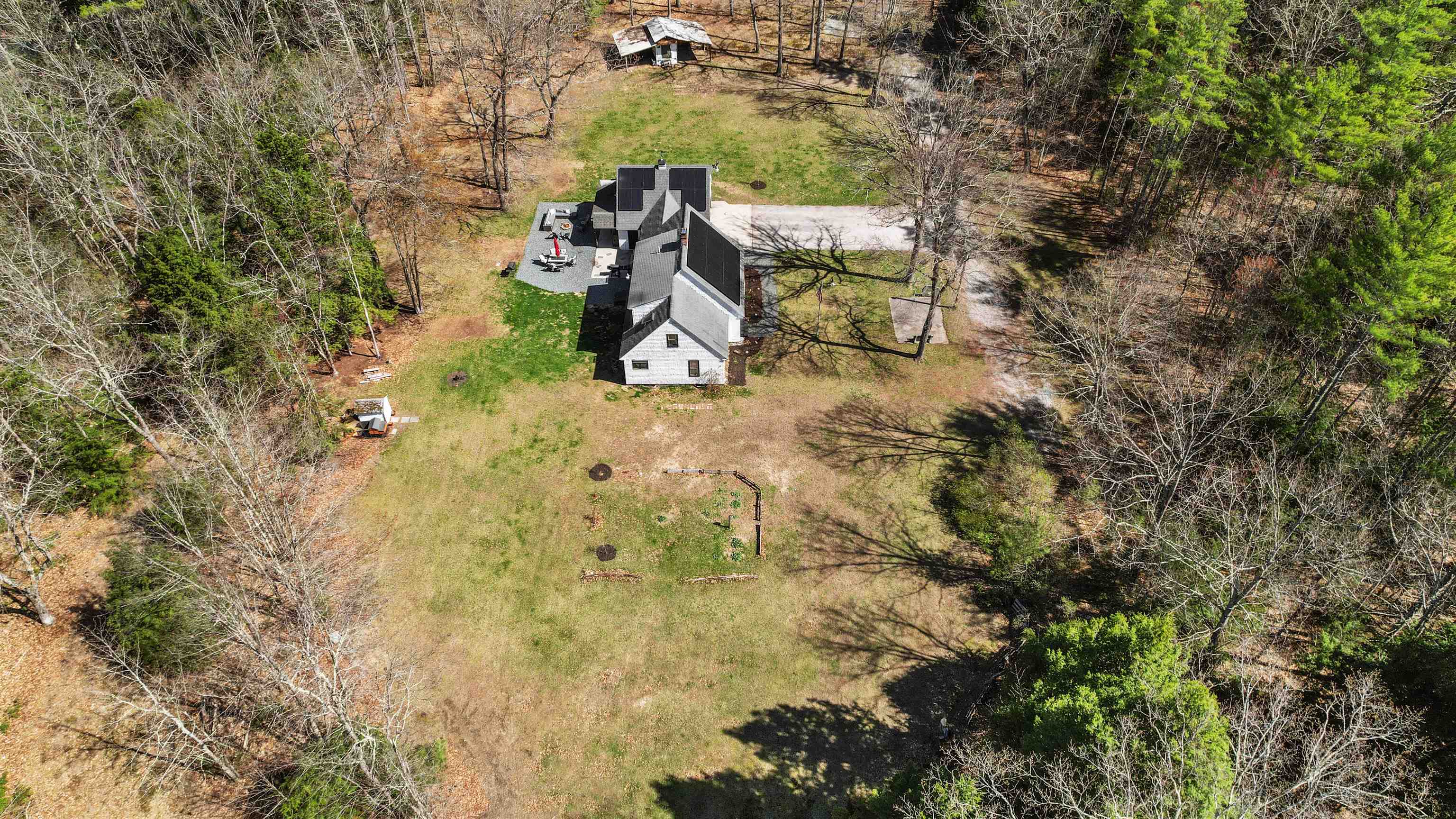 82 Folsom Road