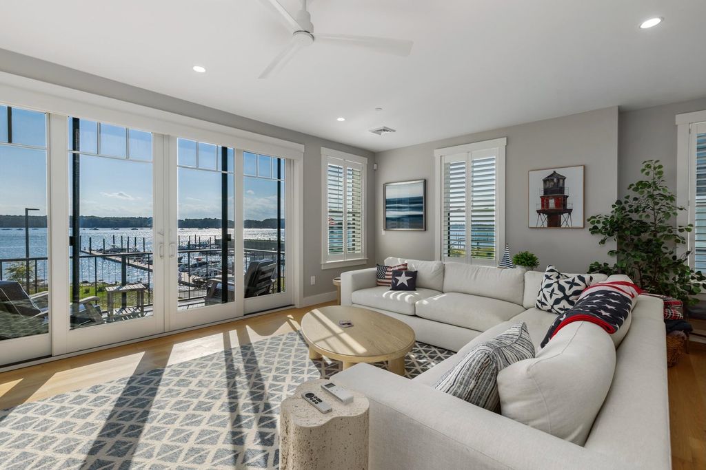 Photo of 36 Little Bay Drive, Dover, NH 03820 (MLS # 5080322)