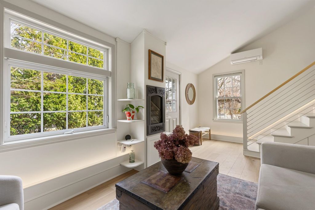 Photo of 159 Woodbury Avenue #2, Portsmouth, NH 03801 (MLS # 5082206)